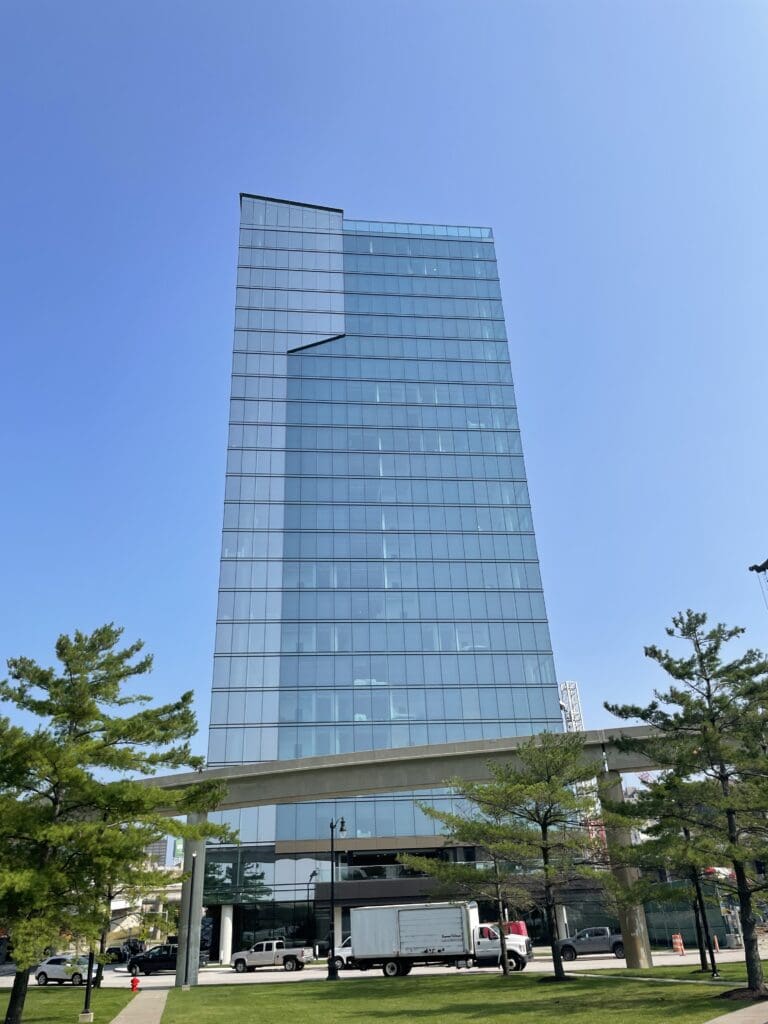 THE RESIDENCES OF WATER SQUARE (DETROIT)